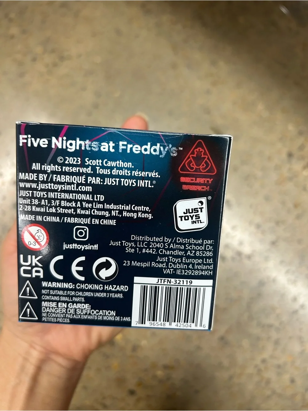 Five nights at Freddy’s  Hiding Dig Kit - Find Your Hidden Figure